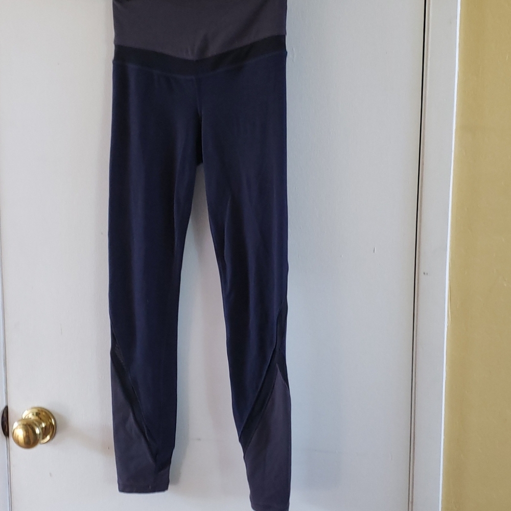 Athleta crop legging